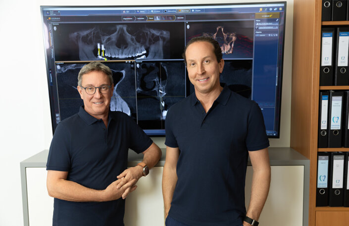Dr. Oliver und Dr. Daniel Ebenbeck Dr. Oliver und Dr. Daniel Ebenbeck